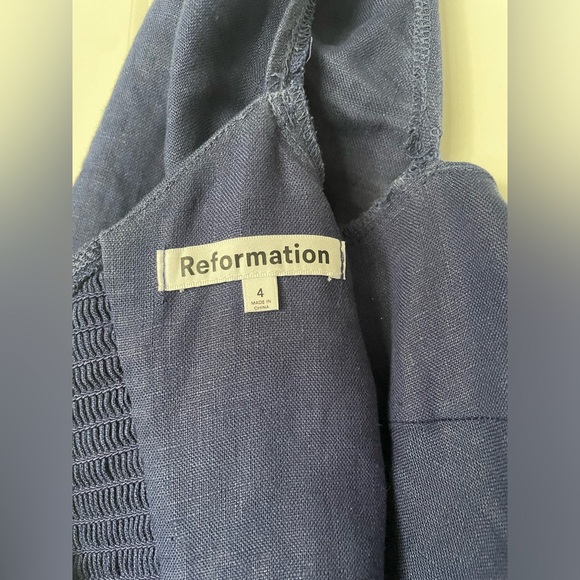 Reformation Belgium Linen Midi Dress in Danube Navy Puff Sleeve Fit Flare Size 4 - Picture 9 of 10